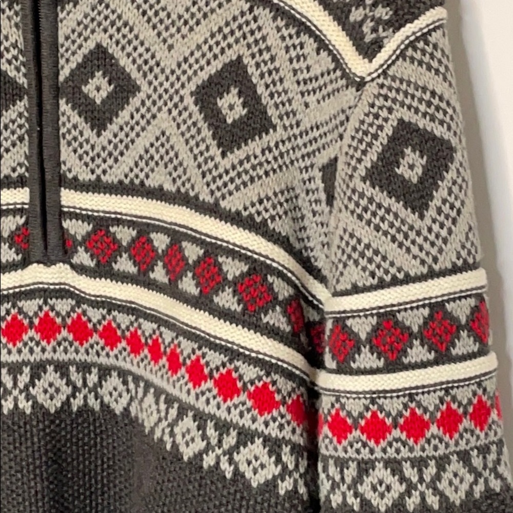 Cozy Cotton Winter 1/4 Zip Sweater (L) - Picture 3 of 9